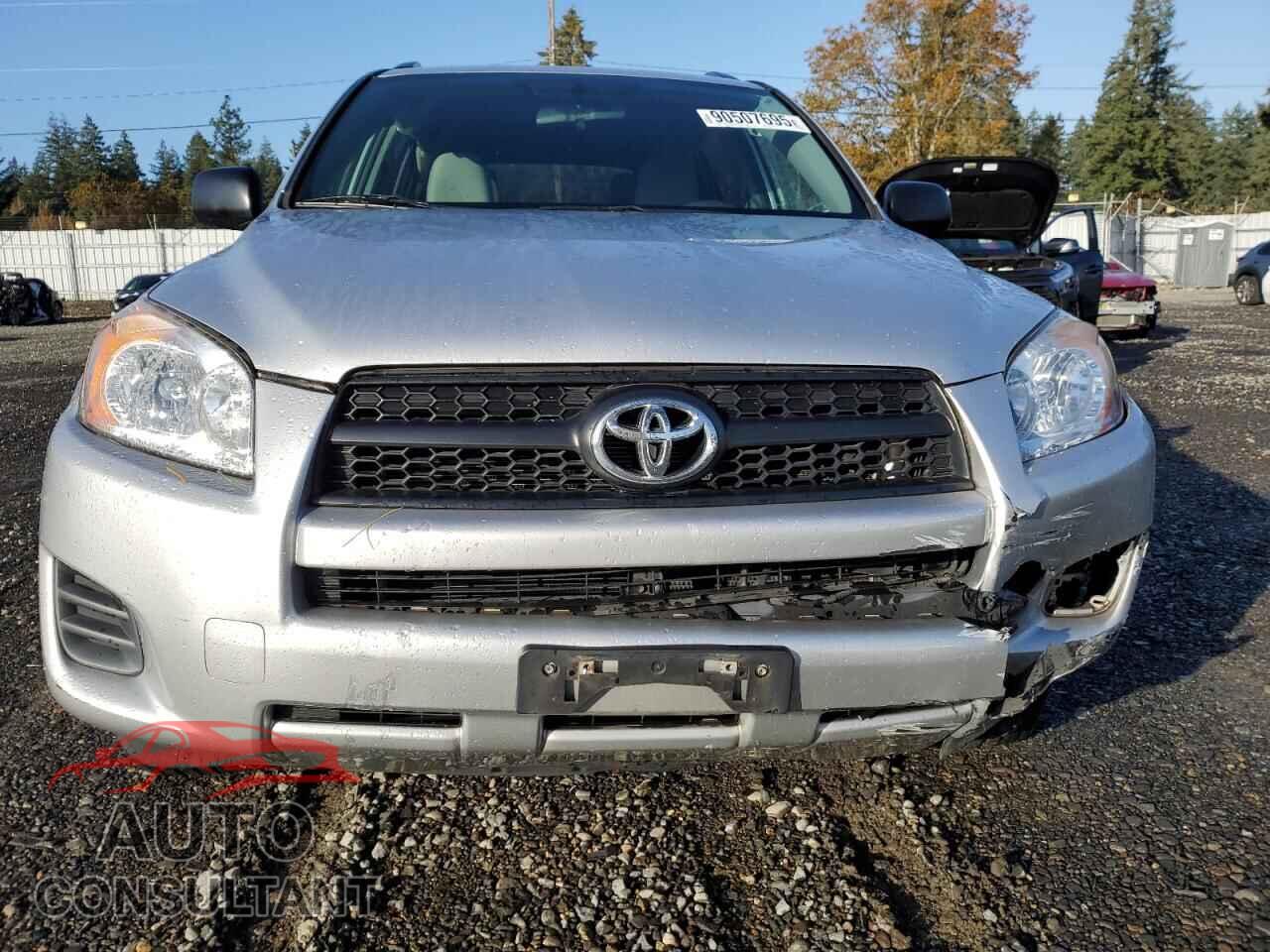TOYOTA RAV4 2012 - 2T3BF4DV3CW239059