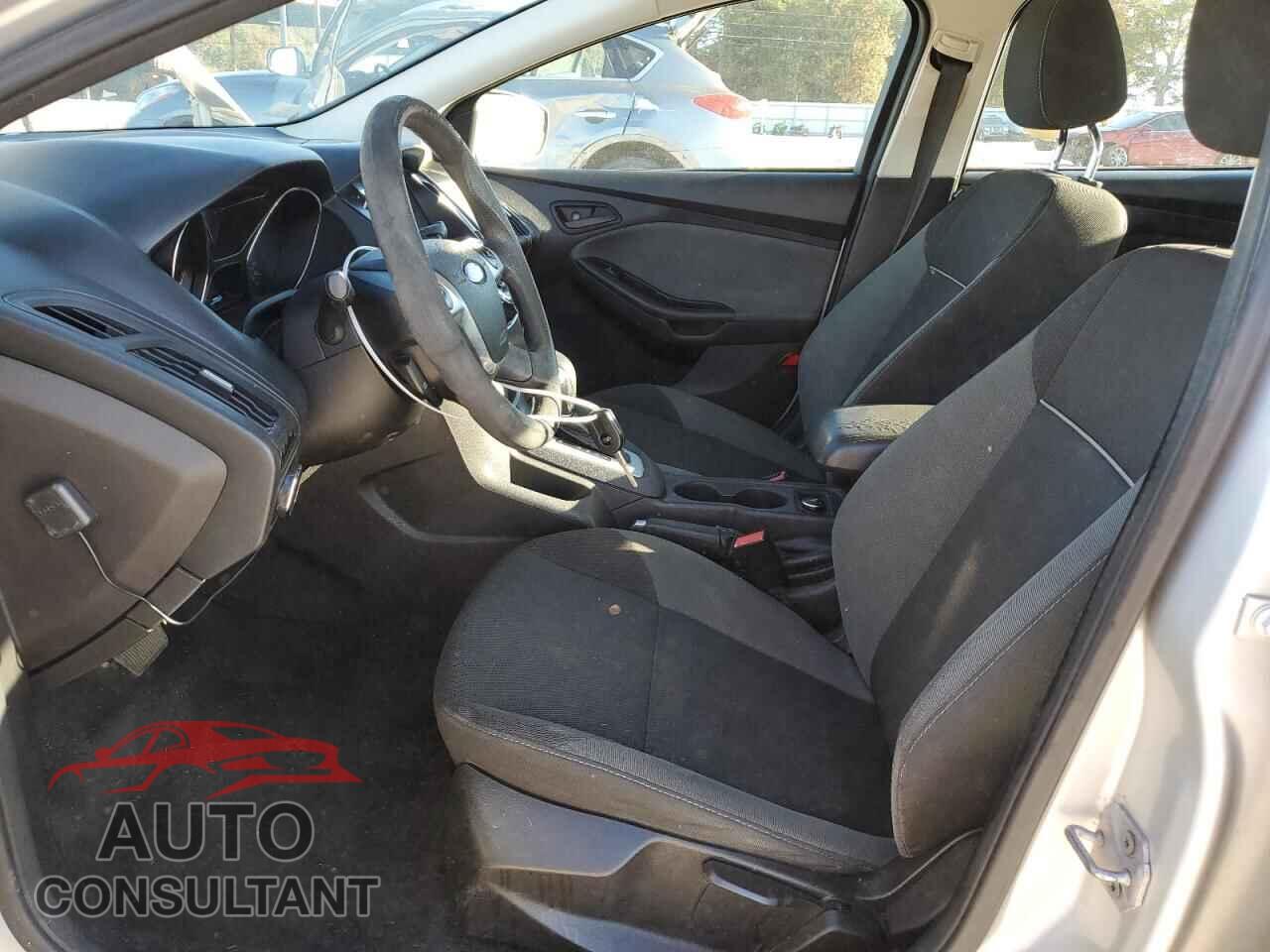 FORD FOCUS 2012 - 1FAHP3F26CL202116