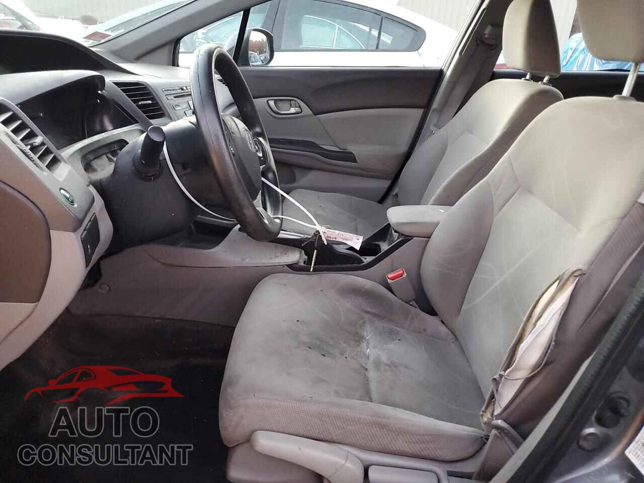 HONDA CIVIC 2012 - 2HGFB2F59CH579123