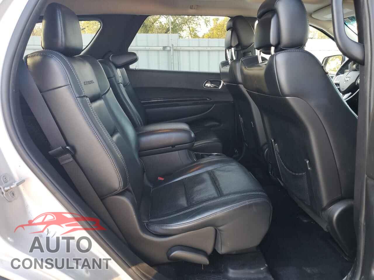 DODGE DURANGO 2013 - 1C4SDJET5DC648881