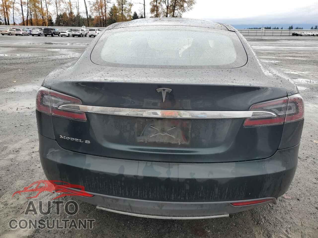 TESLA MODEL S 2013 - 5YJSA1CG4DFP03578