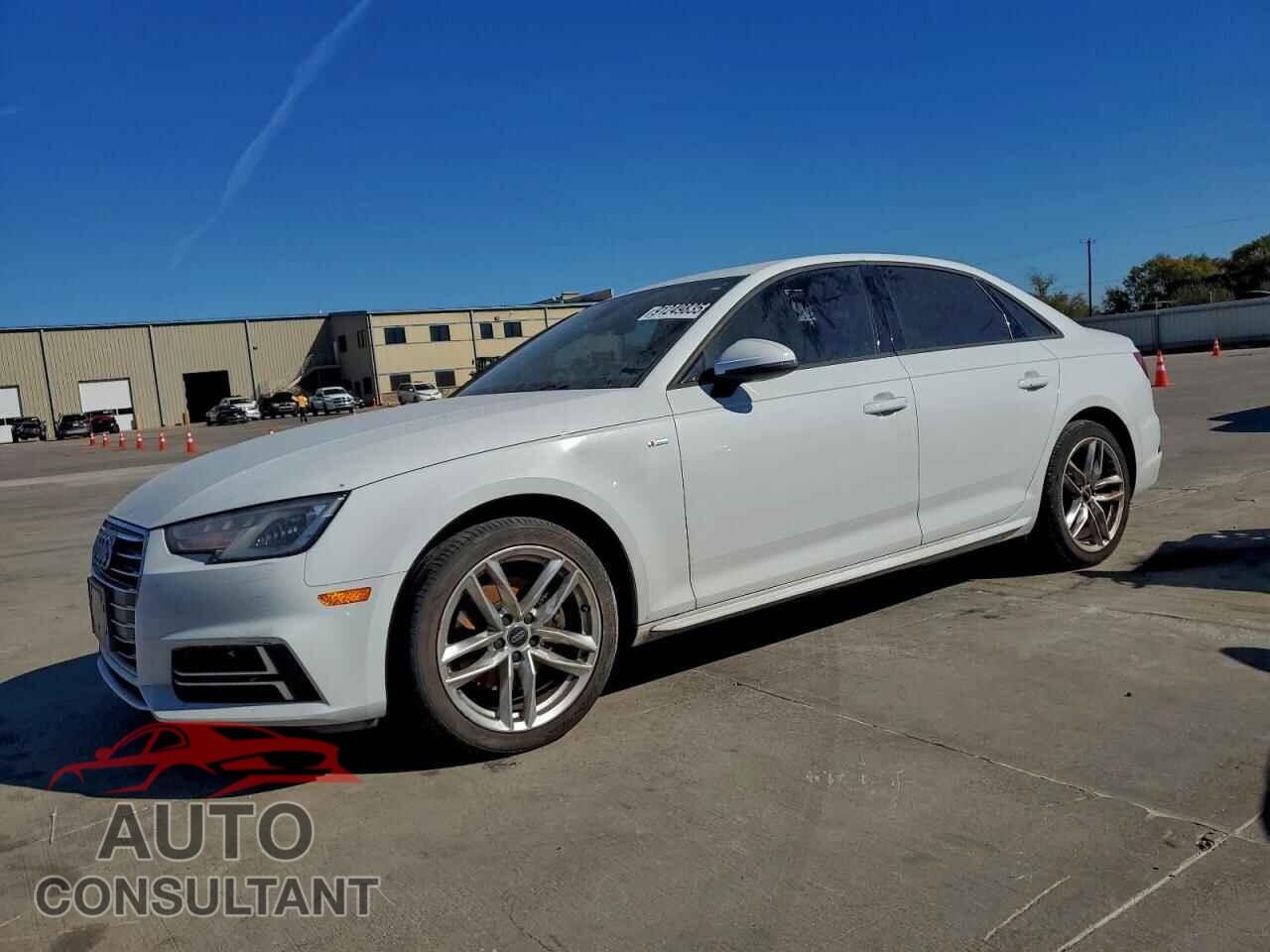 AUDI A4 2017 - WAUKMAF46HN058493