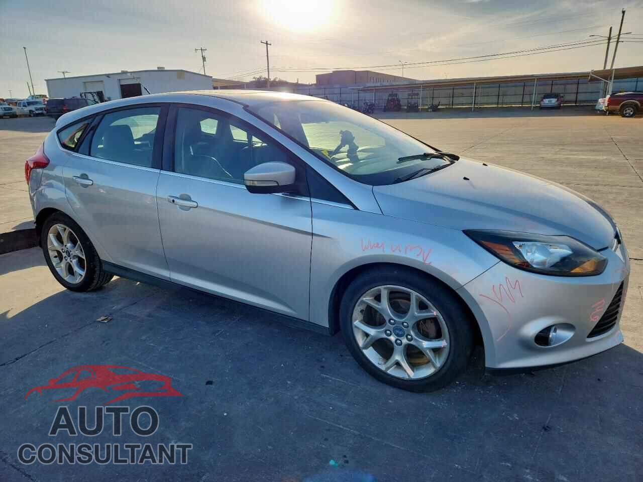 FORD FOCUS 2012 - 1FAHP3N29CL319061