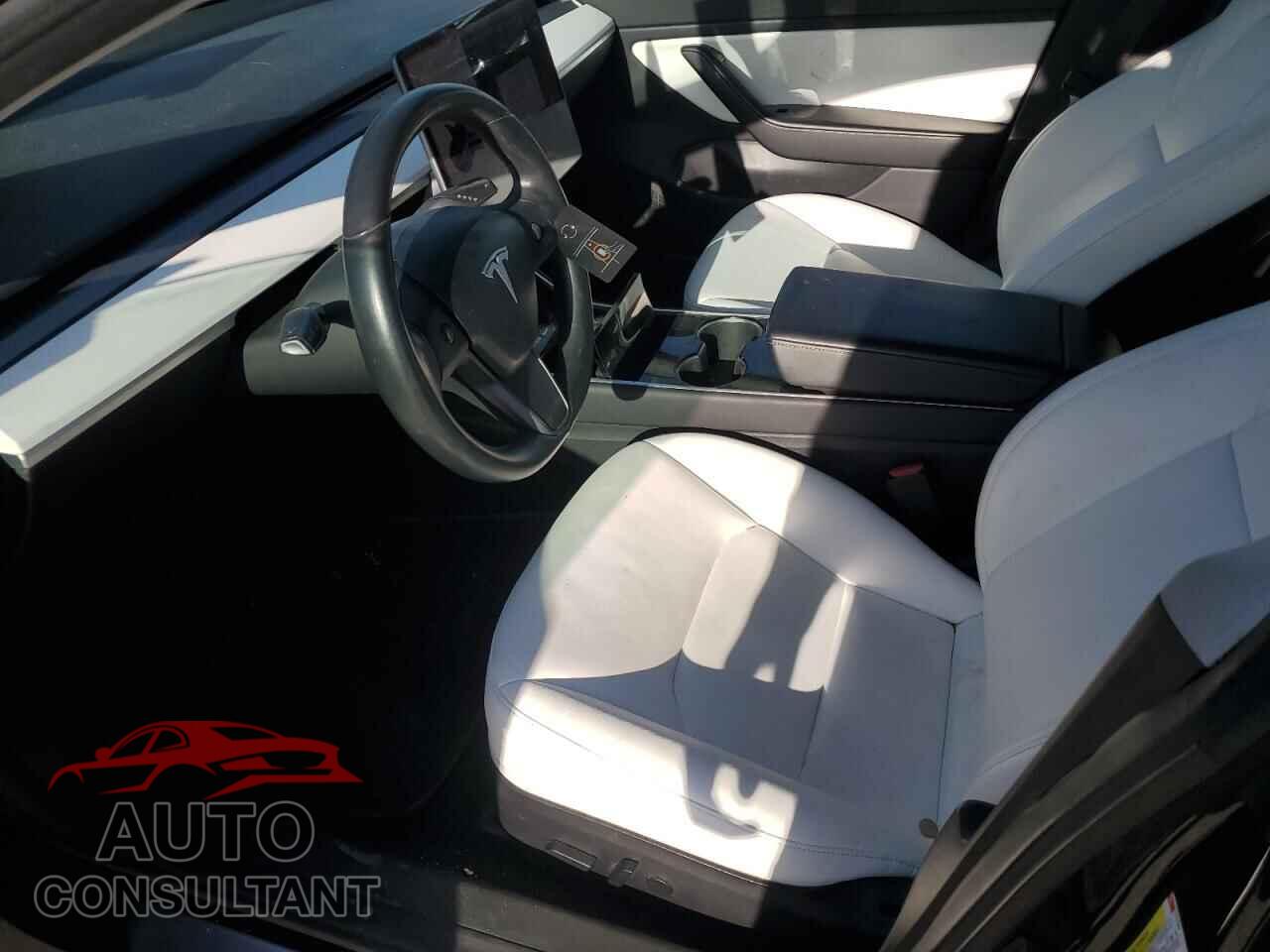 TESLA MODEL 3 2018 - 5YJ3E1EB6JF111783