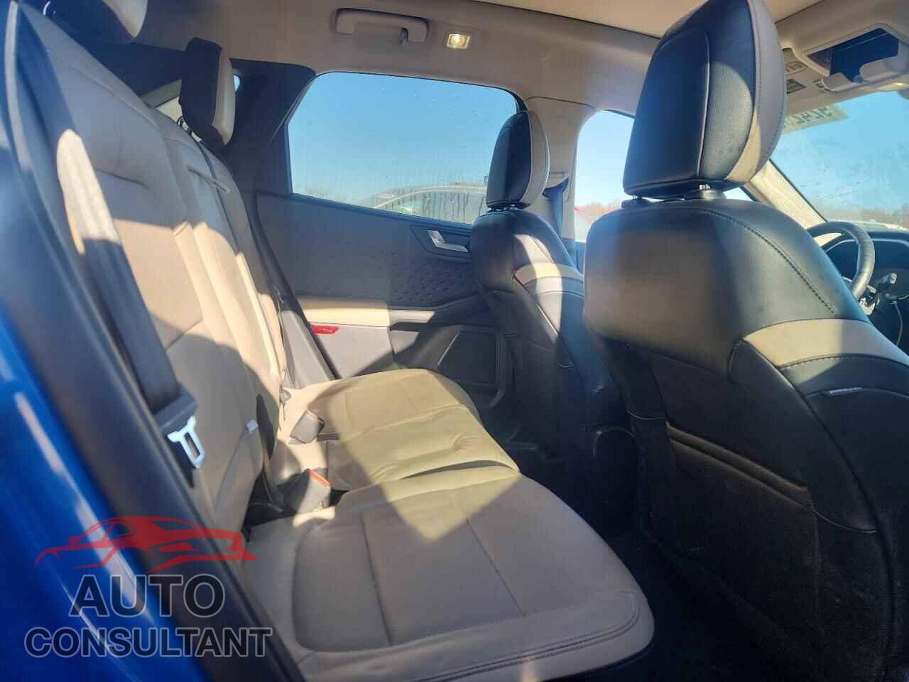 FORD ESCAPE 2020 - 1FMCU9J97LUA00640