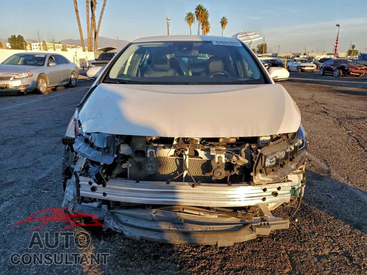TOYOTA PRIUS 2017 - JTDKARFP9H3058858