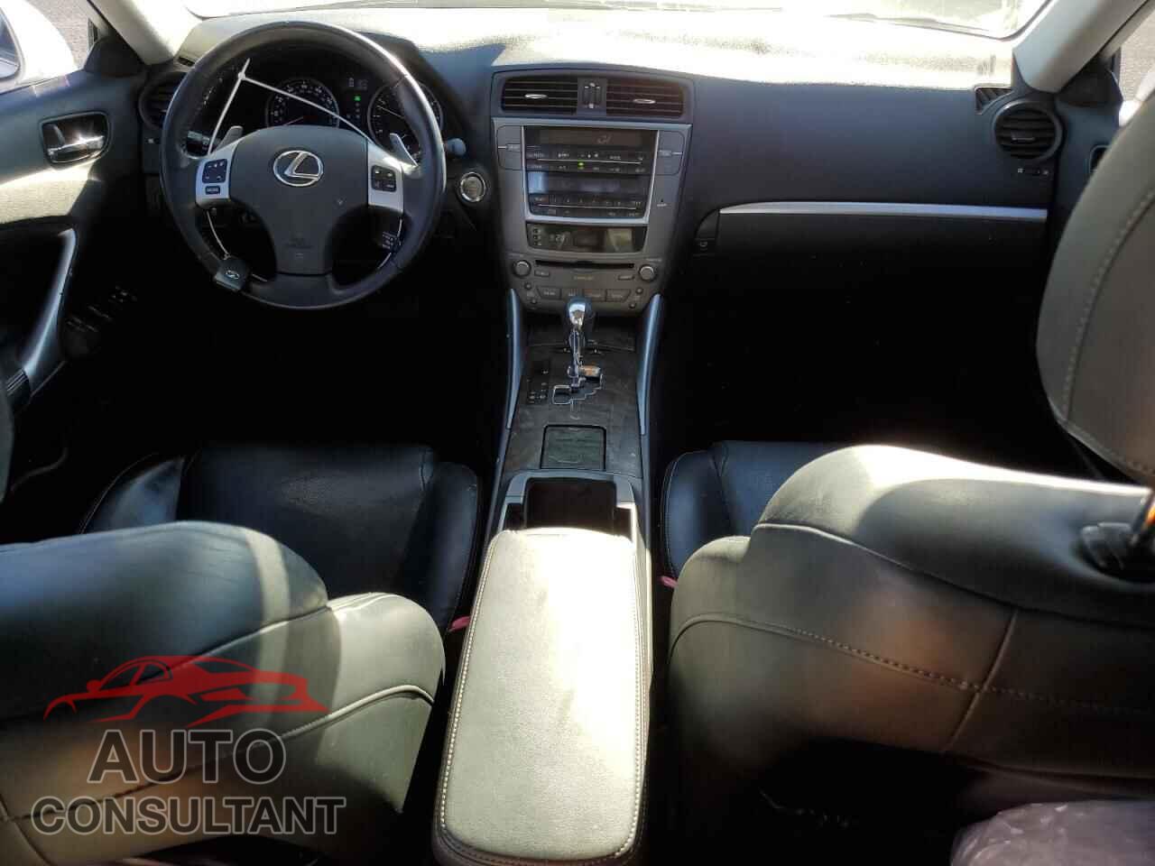 LEXUS IS 2012 - JTHBF5C20C5158359