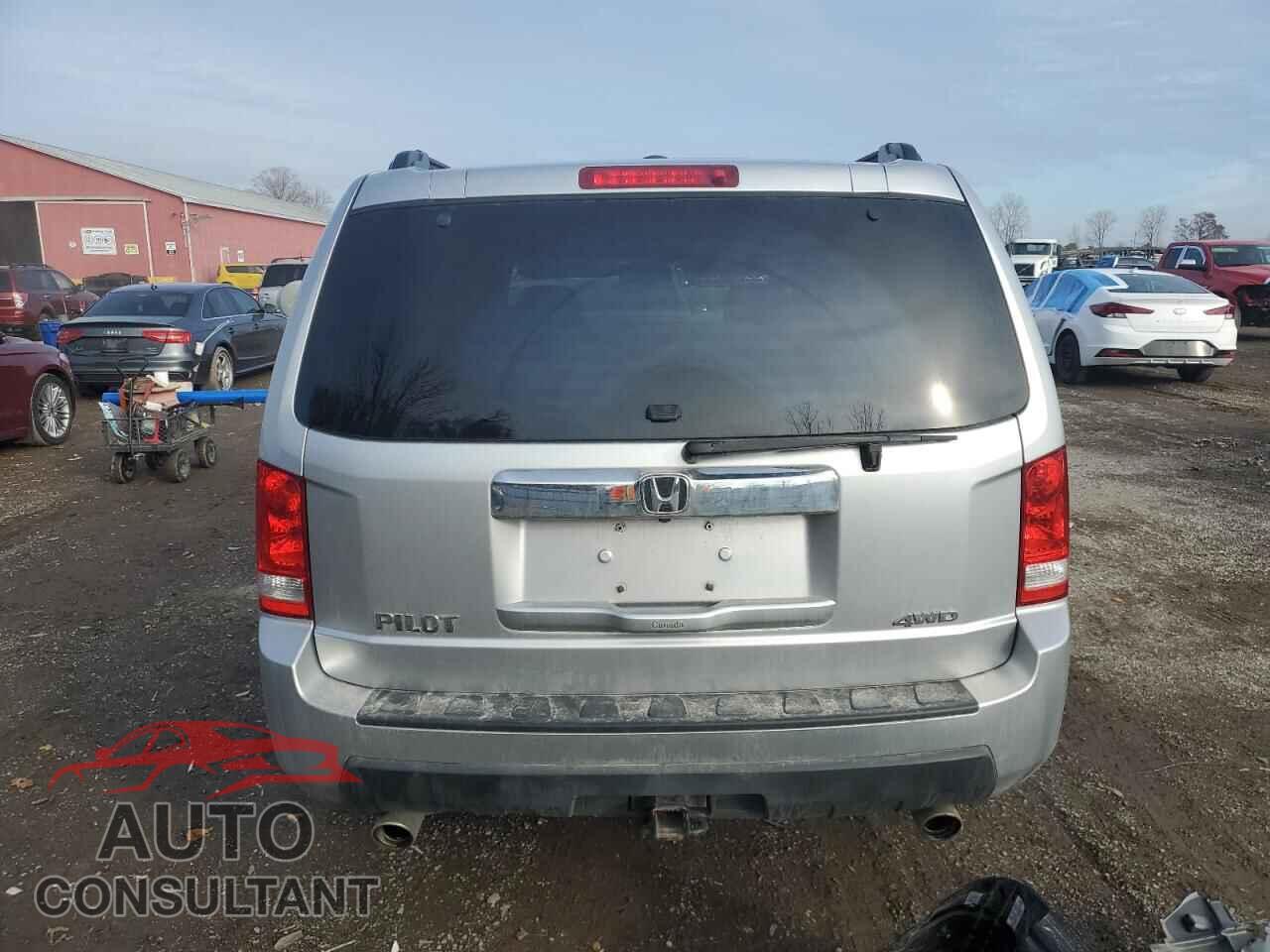 HONDA PILOT 2011 - 5FNYF4H68BB507380