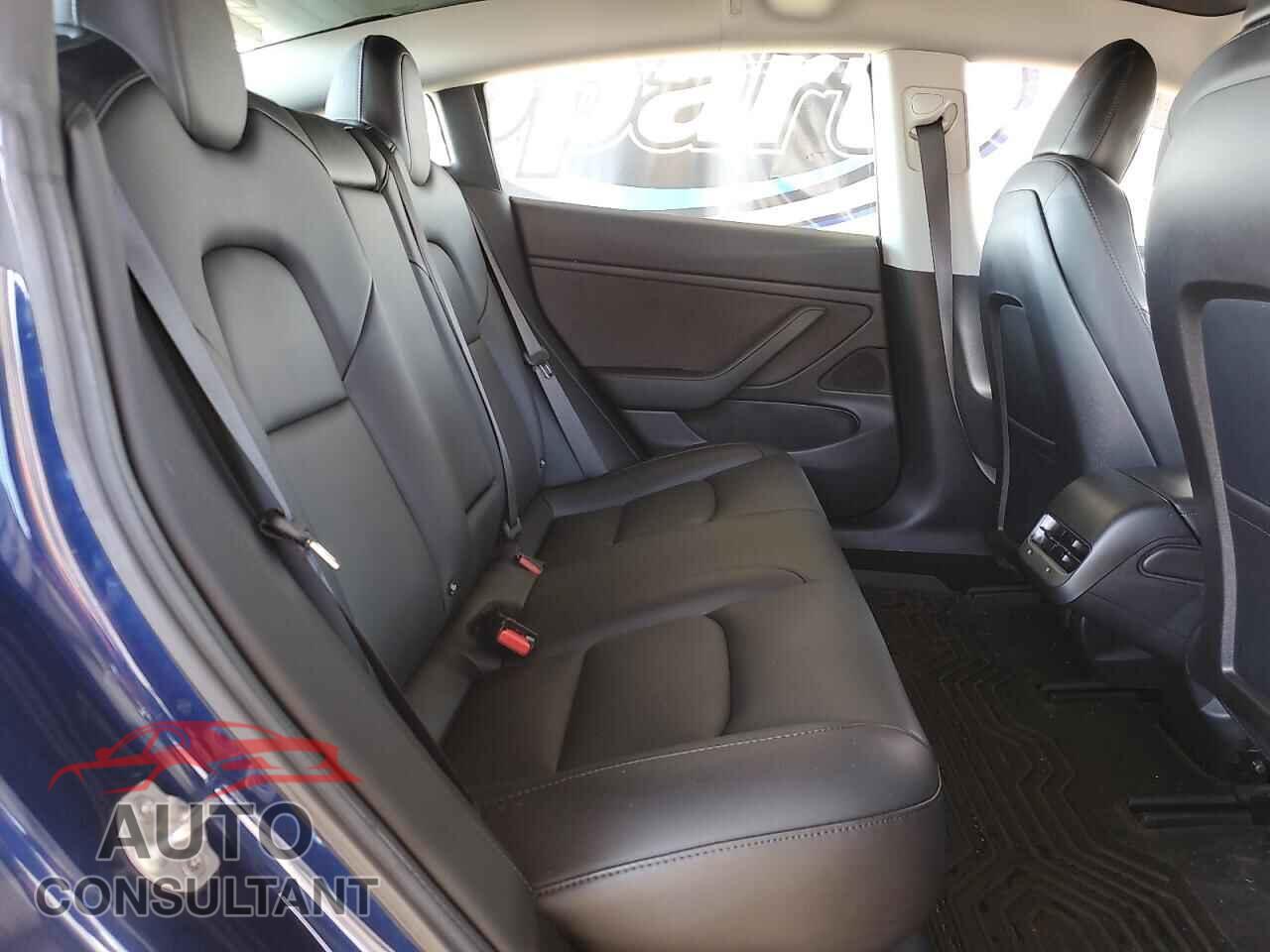 TESLA MODEL 3 2018 - 5YJ3E1EA9JF125006
