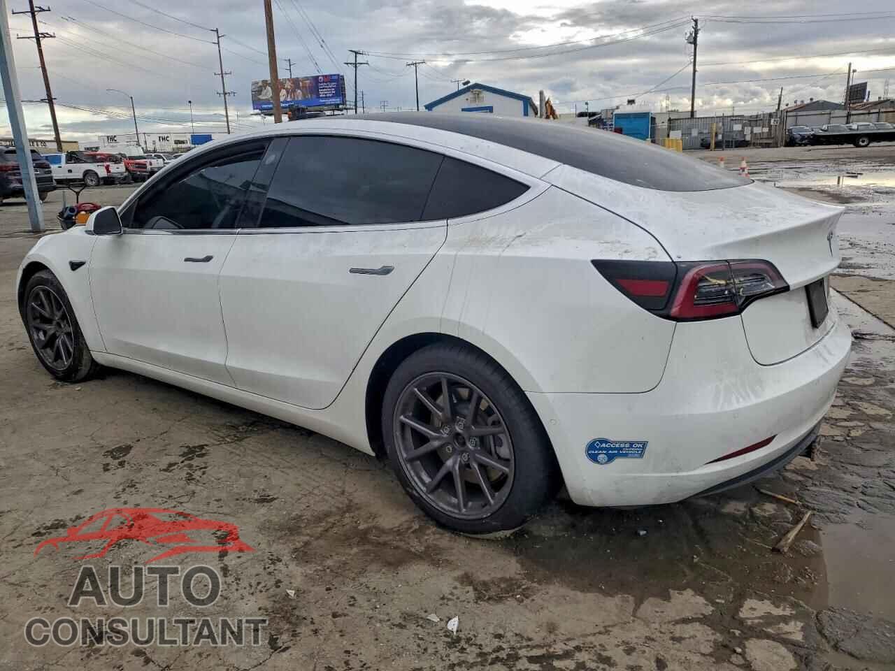 TESLA MODEL 3 2020 - 5YJ3E1EA9LF805698