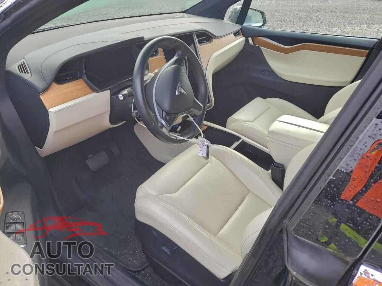 TESLA MODEL X 2019 - 5YJXCDE21KF207704