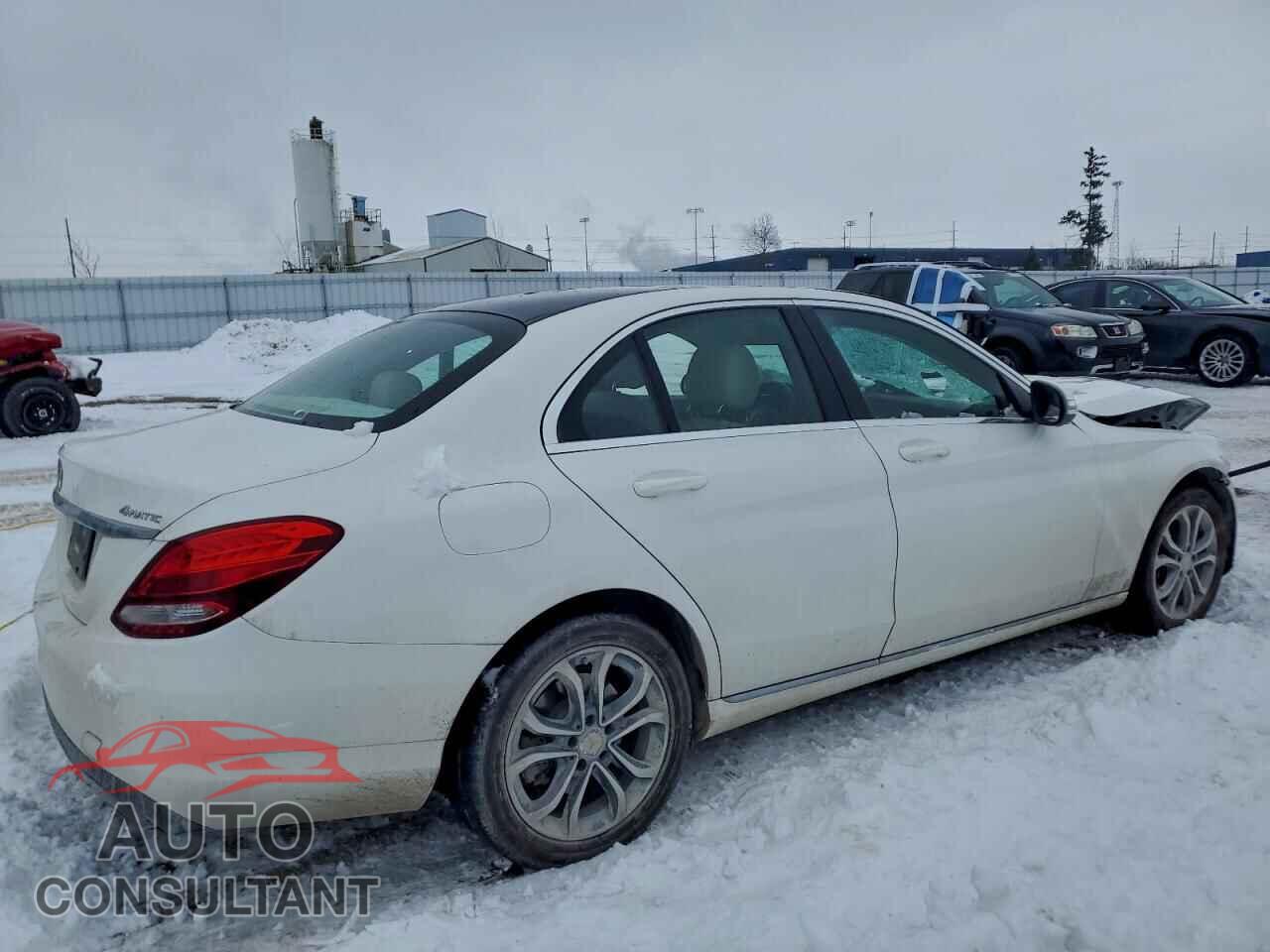 MERCEDES-BENZ C-CLASS 2015 - 55SWF4KB5FU036757