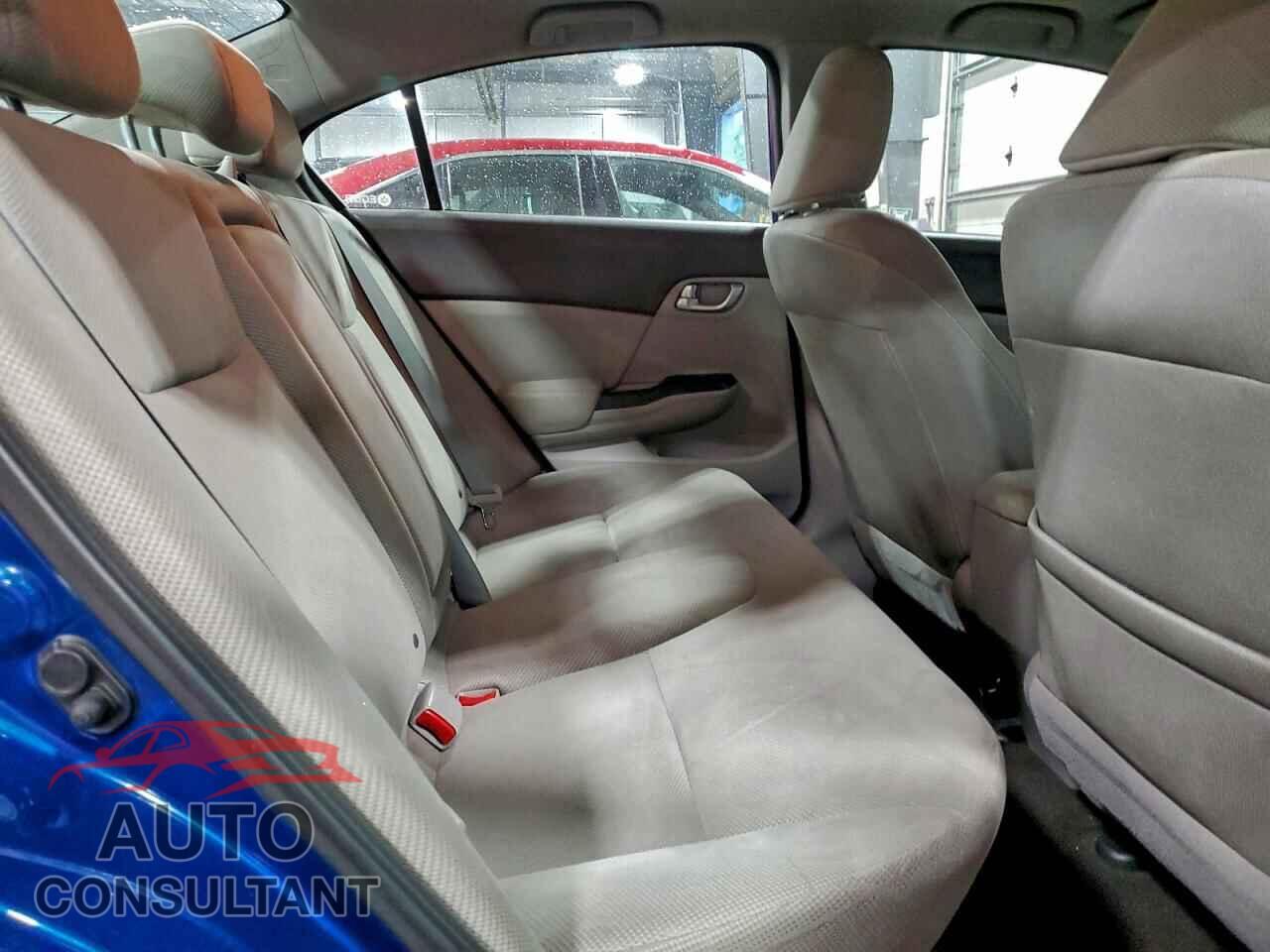 HONDA CIVIC 2012 - 19XFB2F80CE052009