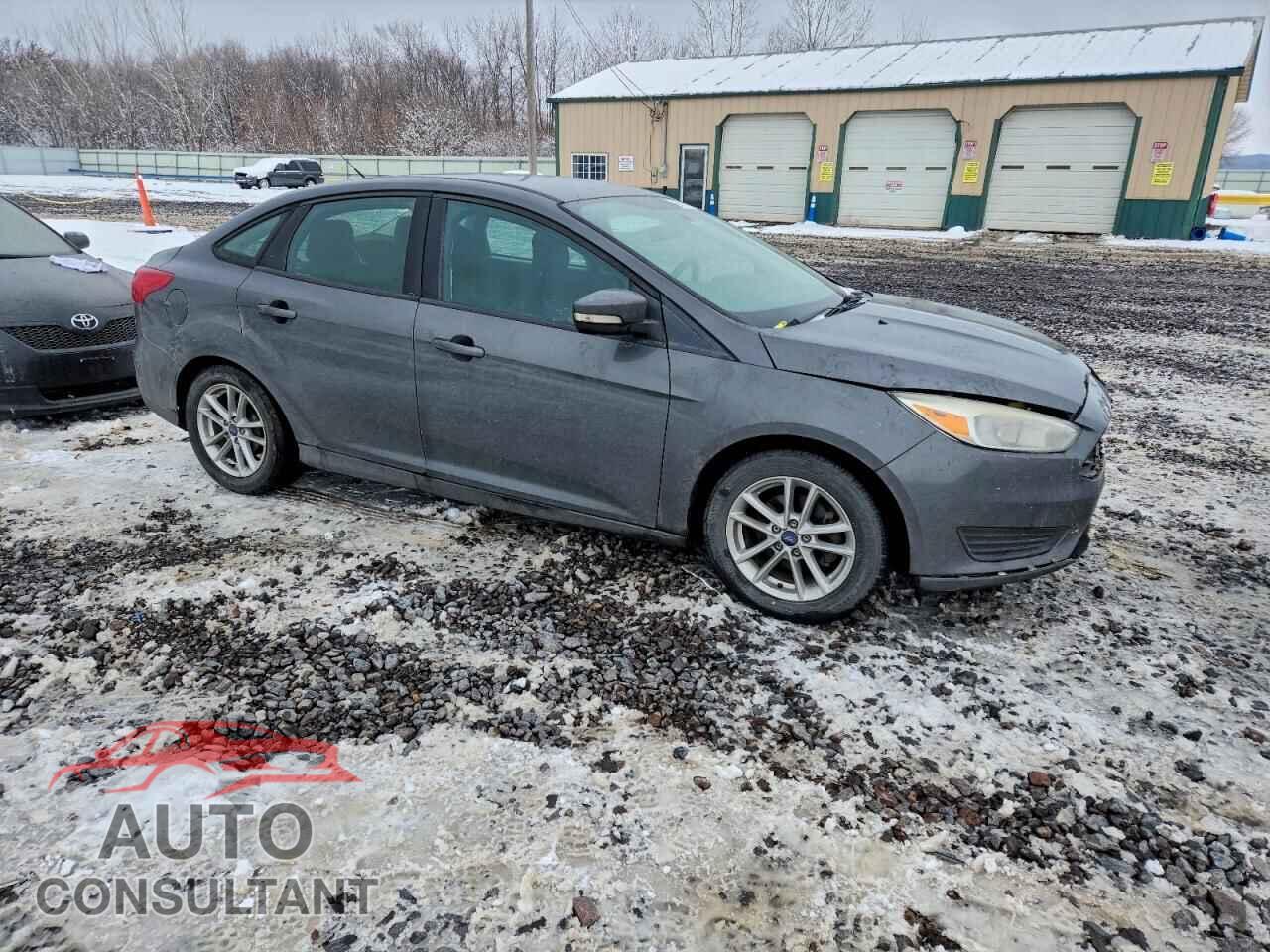 FORD FOCUS 2017 - 1FADP3F22HL303594