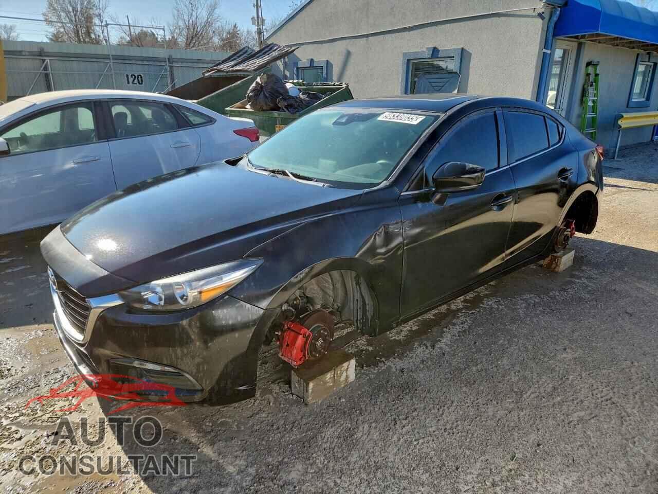 MAZDA 3 2018 - 3MZBN1V32JM169600