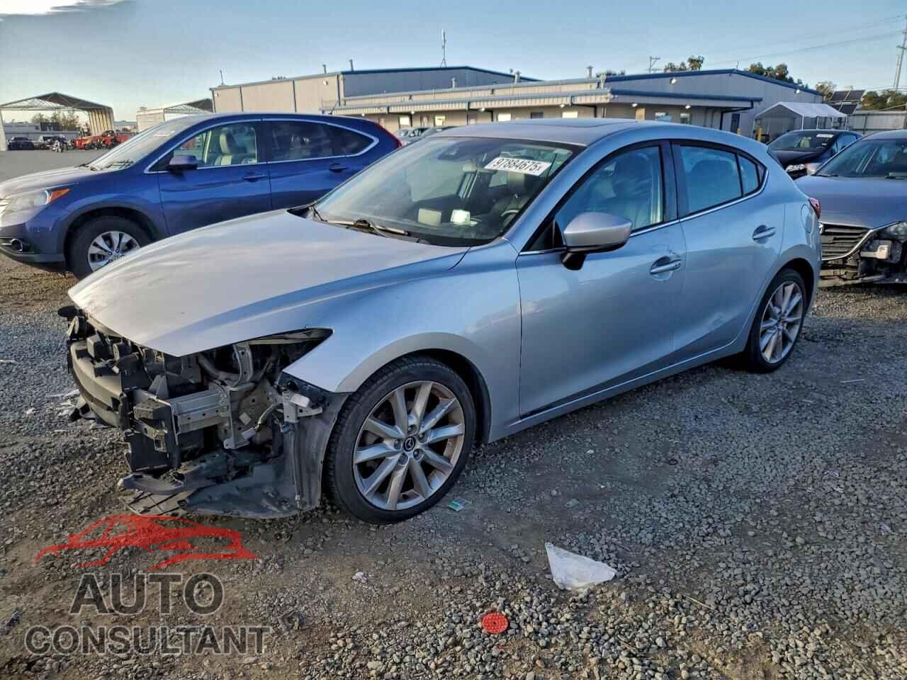 MAZDA 3 2017 - 3MZBN1M38HM134250