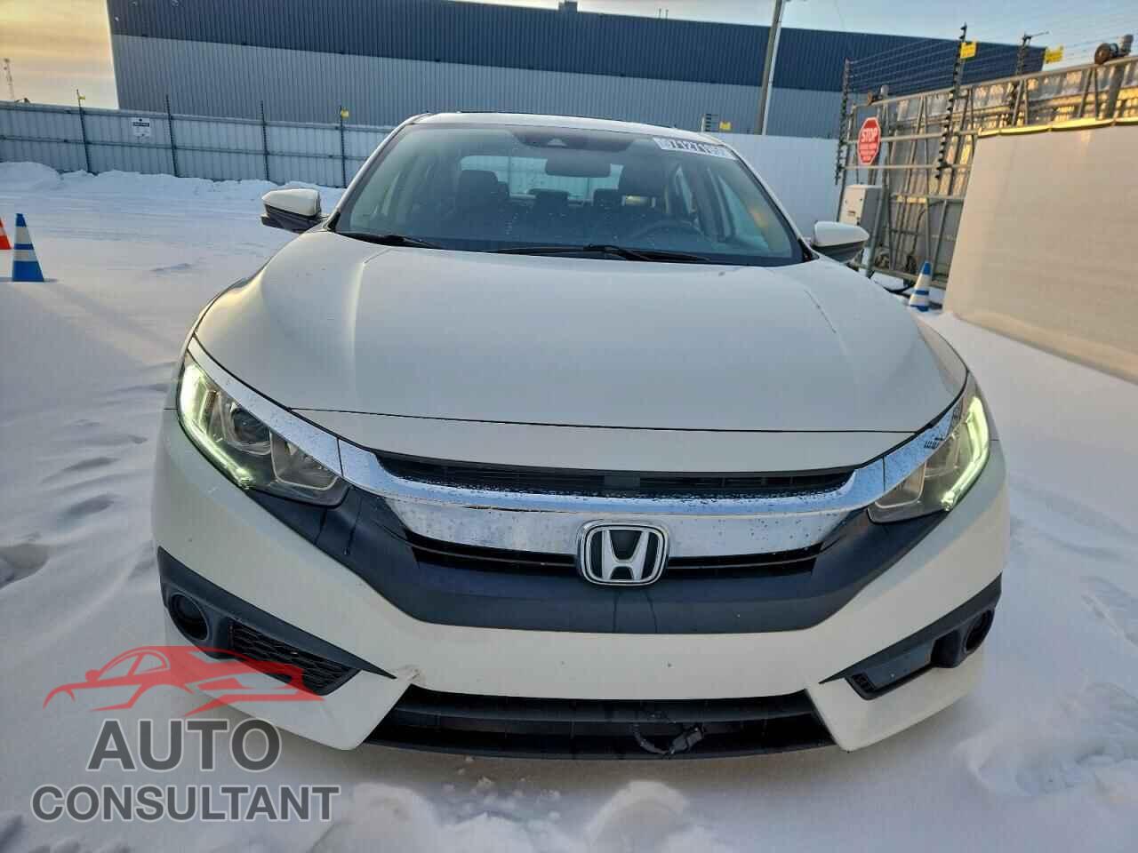 HONDA CIVIC 2017 - 2HGFC2F83HH030337