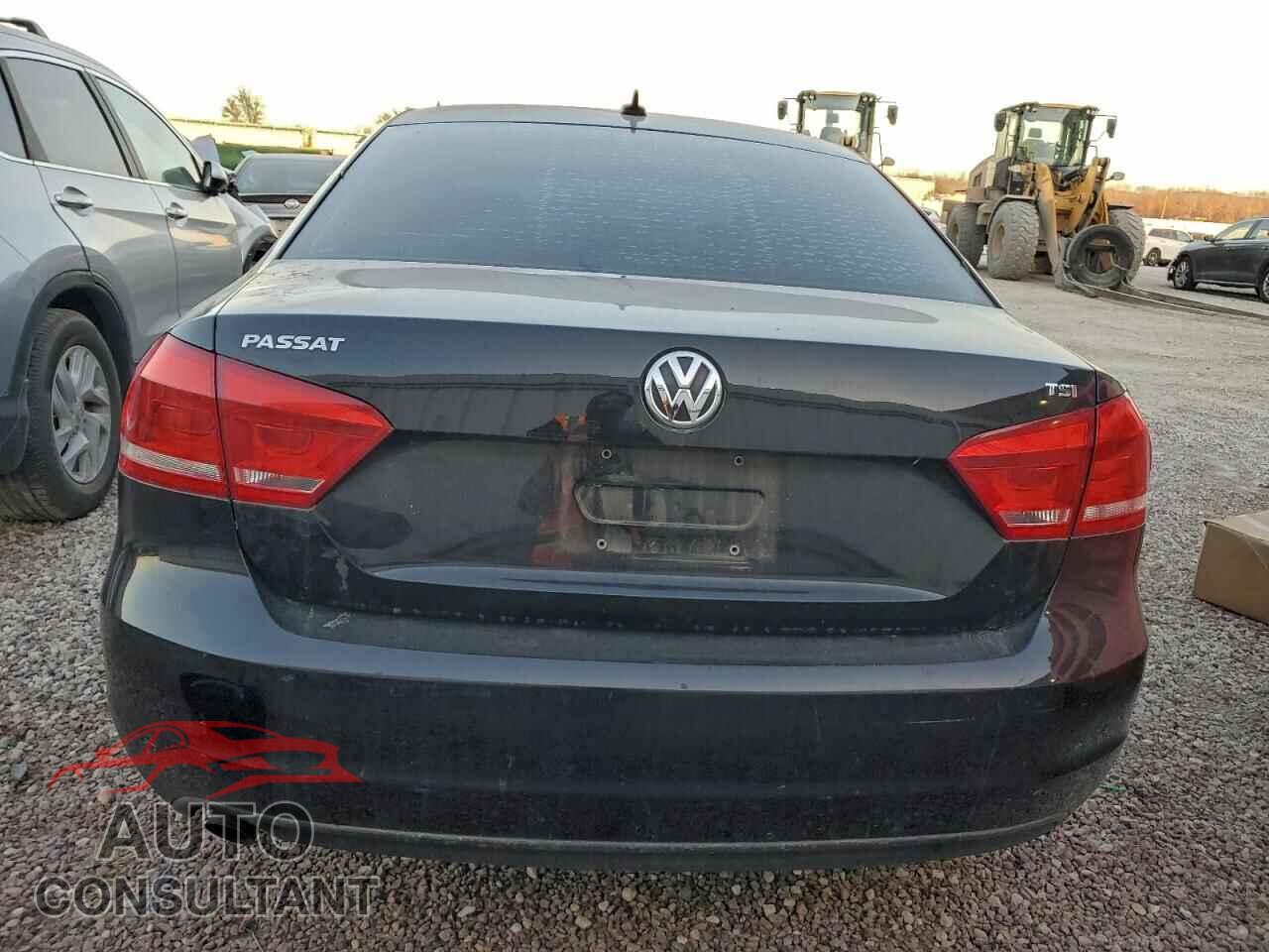 VOLKSWAGEN PASSAT 2015 - 1VWAT7A32FC086784
