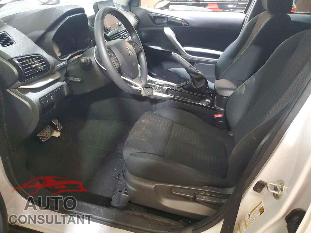 MITSUBISHI ECLIPSE 2022 - JA4ATVAA4NZ014254