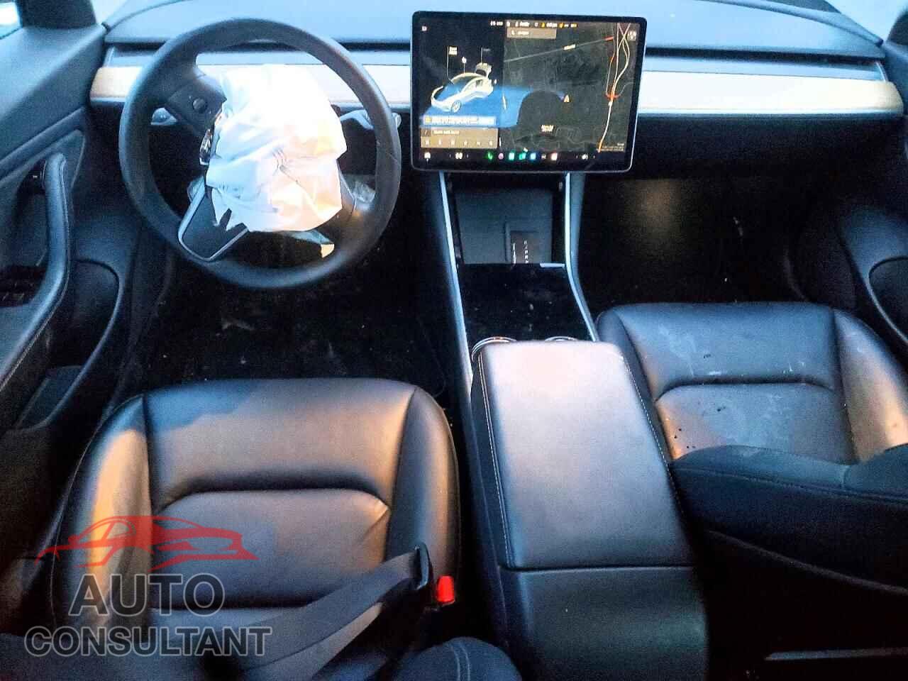 TESLA MODEL 3 2020 - 5YJ3E1EB2LF663607