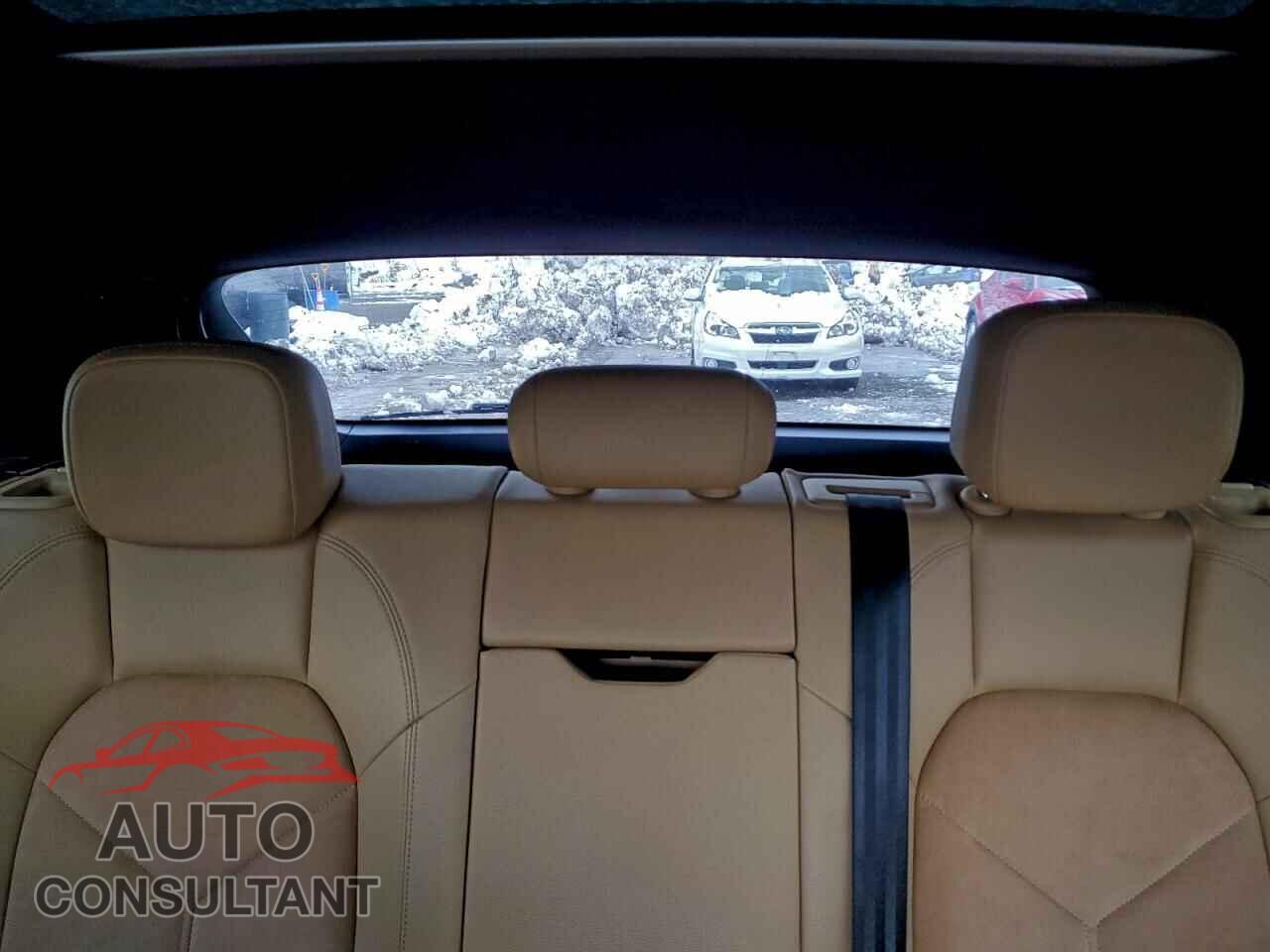PORSCHE MACAN 2018 - WP1AA2A57JLB03440