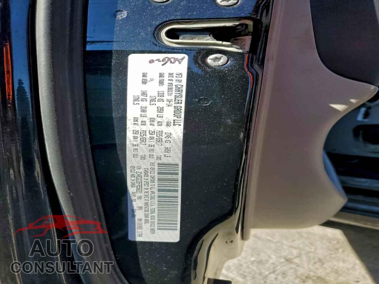 DODGE CARAVAN 2015 - 2C4RDGCG5FR556221