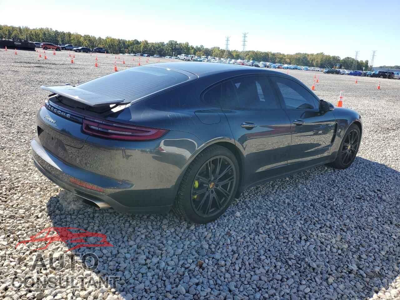 PORSCHE PANAMERA 2018 - WP0AE2A74JL129923