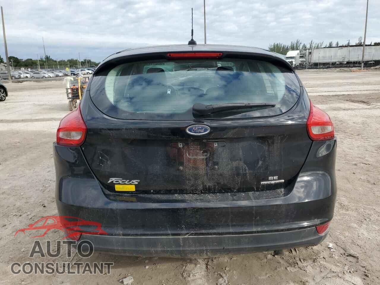 FORD FOCUS 2016 - 1FADP3K22GL250013