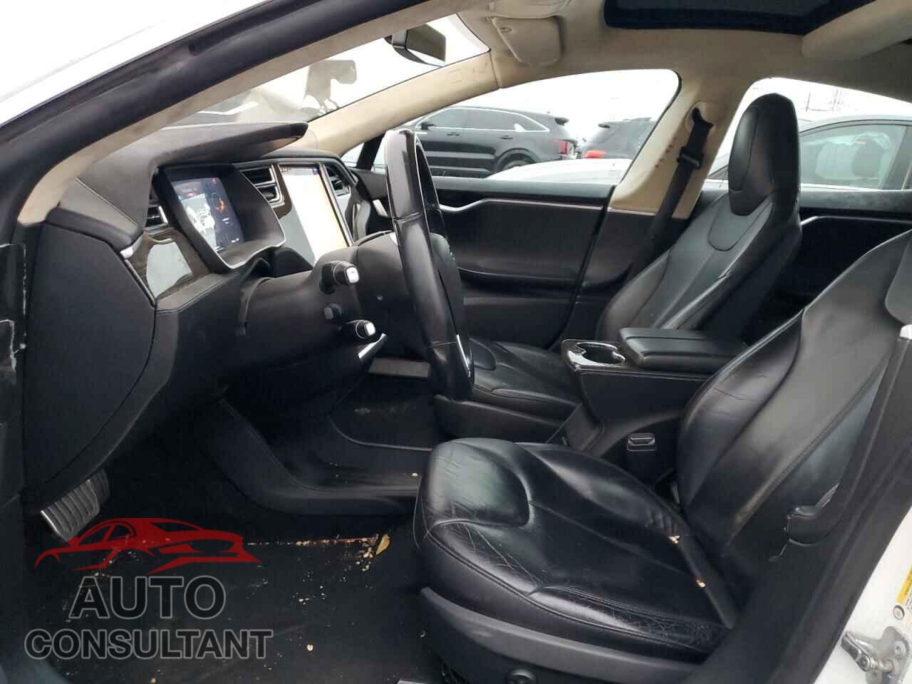 TESLA MODEL S 2014 - 5YJSA1H24EFP68395
