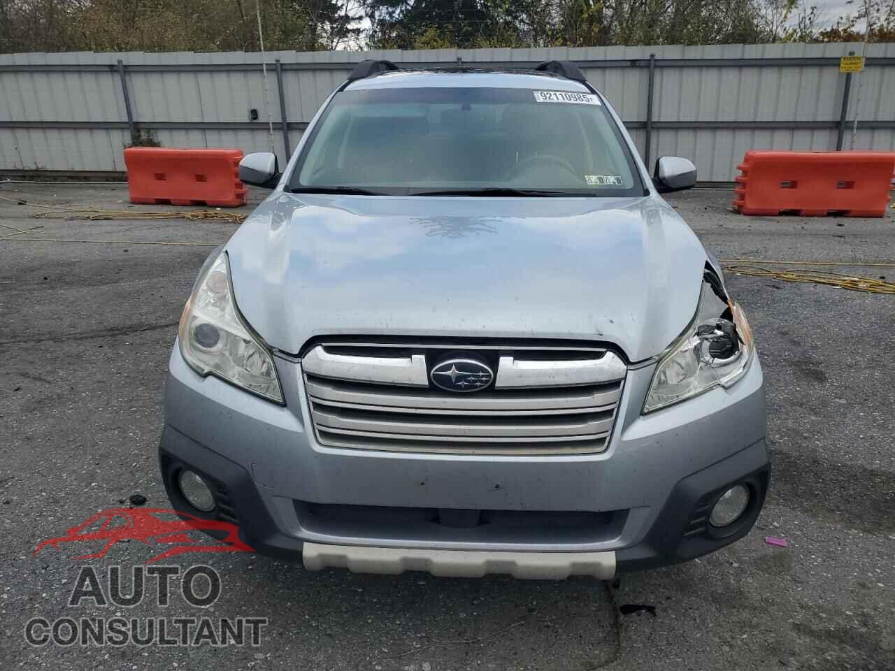 SUBARU OUTBACK 2013 - 4S4BRBKC4D3220968