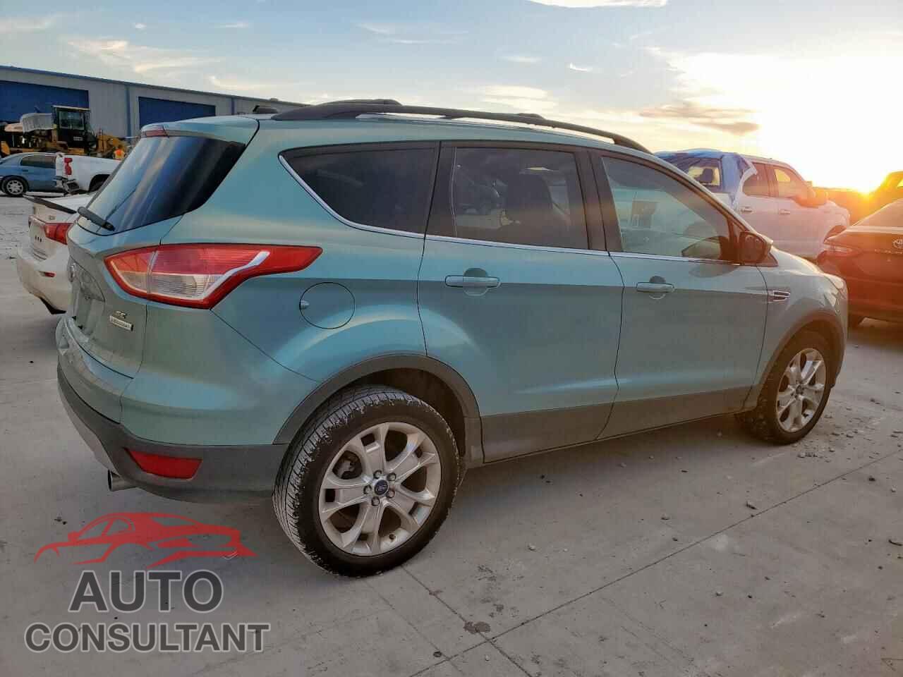 FORD ESCAPE 2013 - 1FMCU0GX7DUC78165