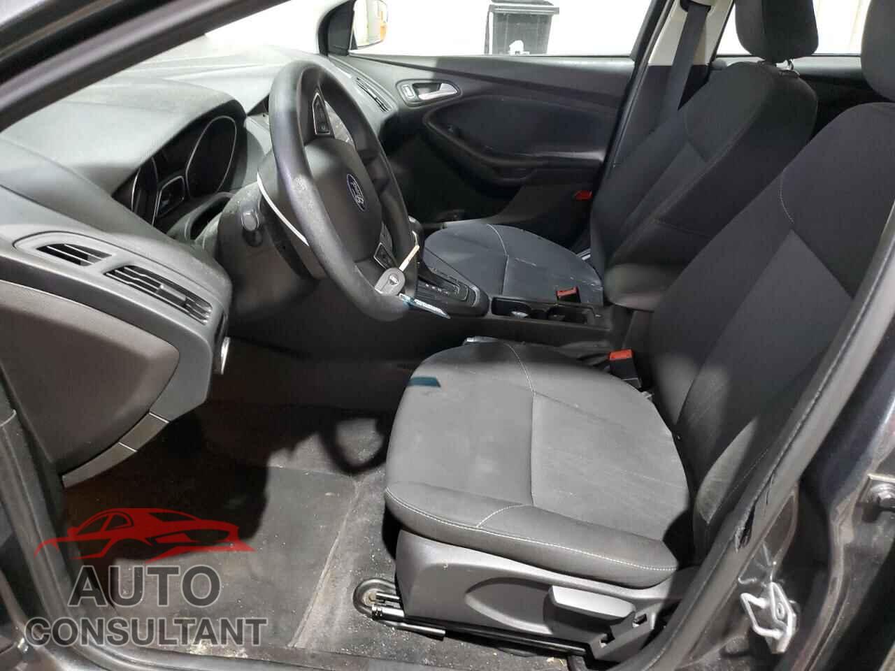 FORD FOCUS 2016 - 1FADP3F23GL363897
