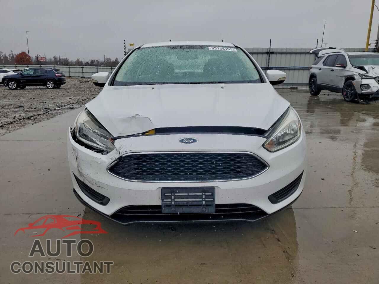 FORD FOCUS 2017 - 1FADP3FE7HL236582