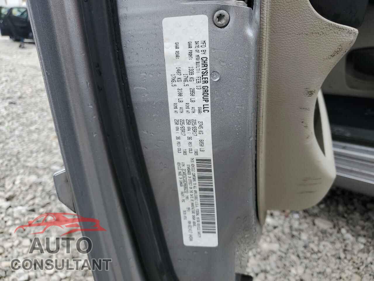 DODGE CARAVAN 2013 - 2C4RDGCG6DR686232