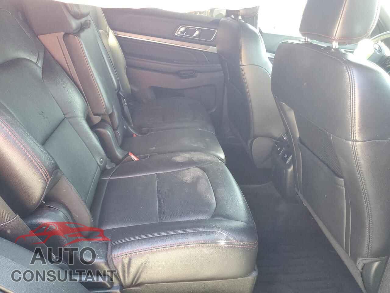 FORD EXPLORER 2018 - 1FM5K8GT7JGB26939