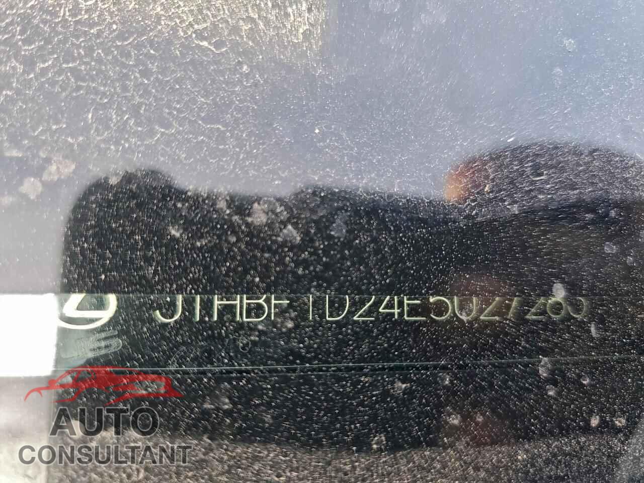 LEXUS IS 2014 - JTHBF1D24E5027283