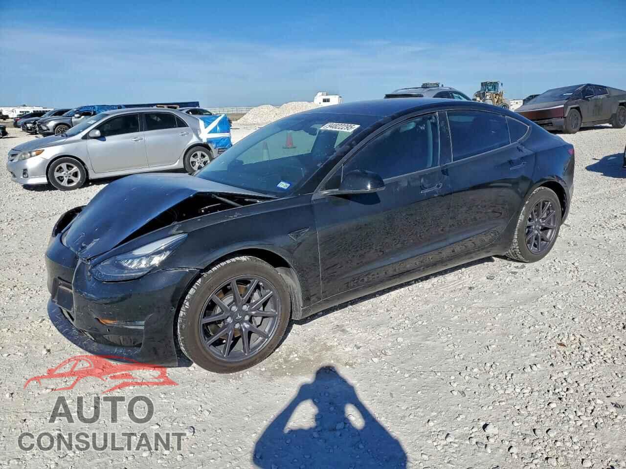 TESLA MODEL 3 2019 - 5YJ3E1EA2KF296715