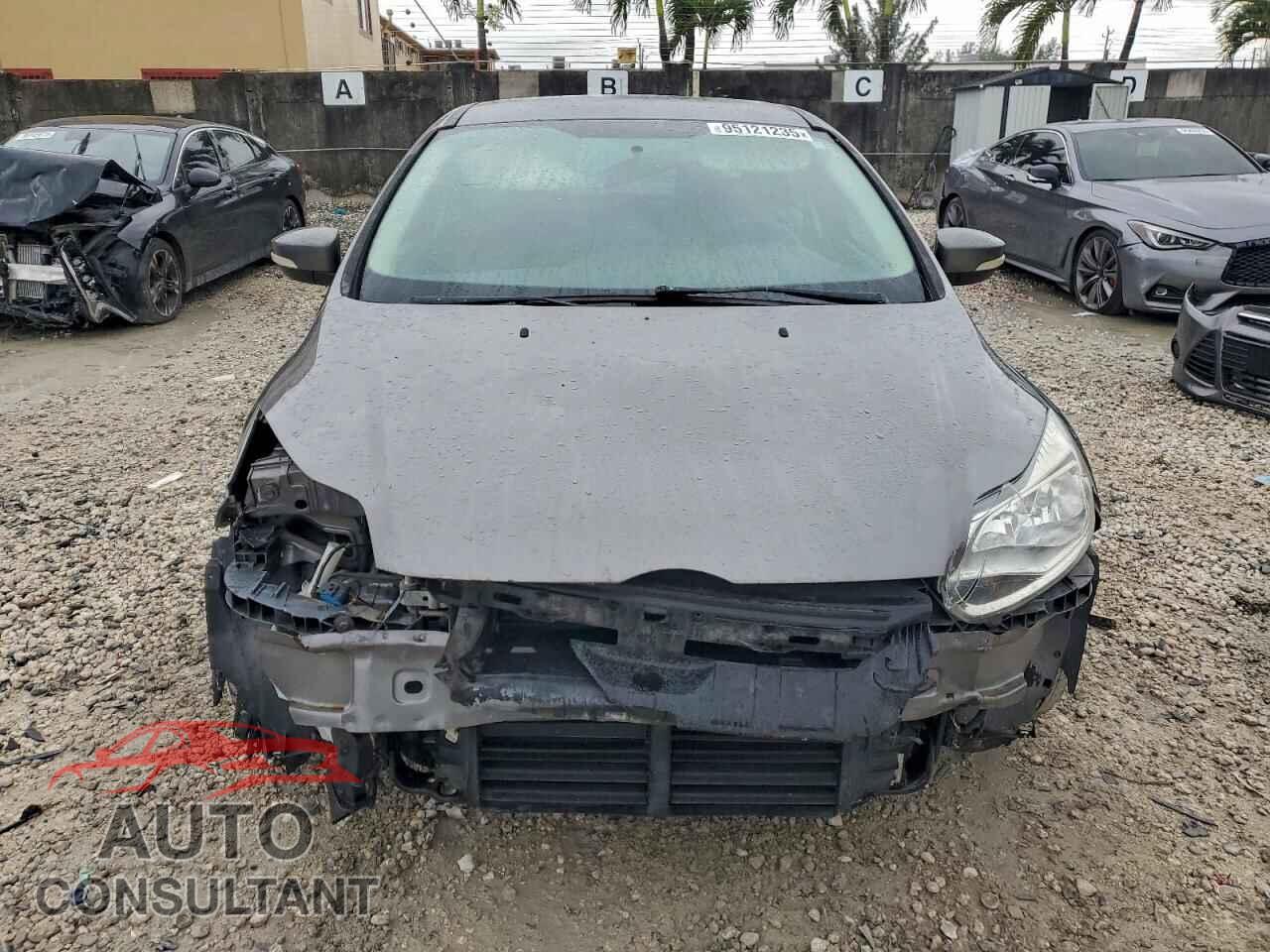 FORD FOCUS 2014 - 1FADP3F29EL287549