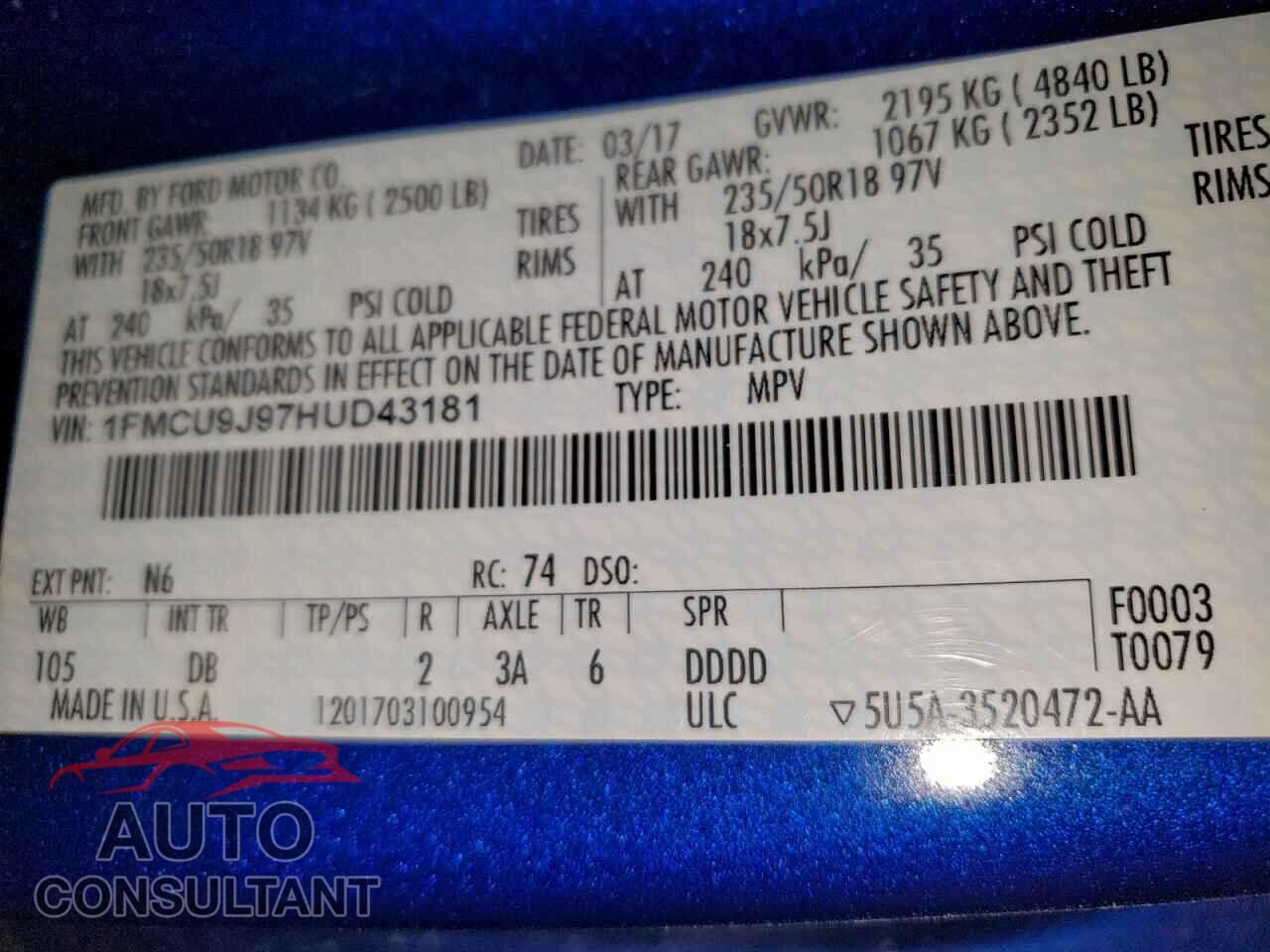 FORD ESCAPE 2017 - 1FMCU9J97HUD43181