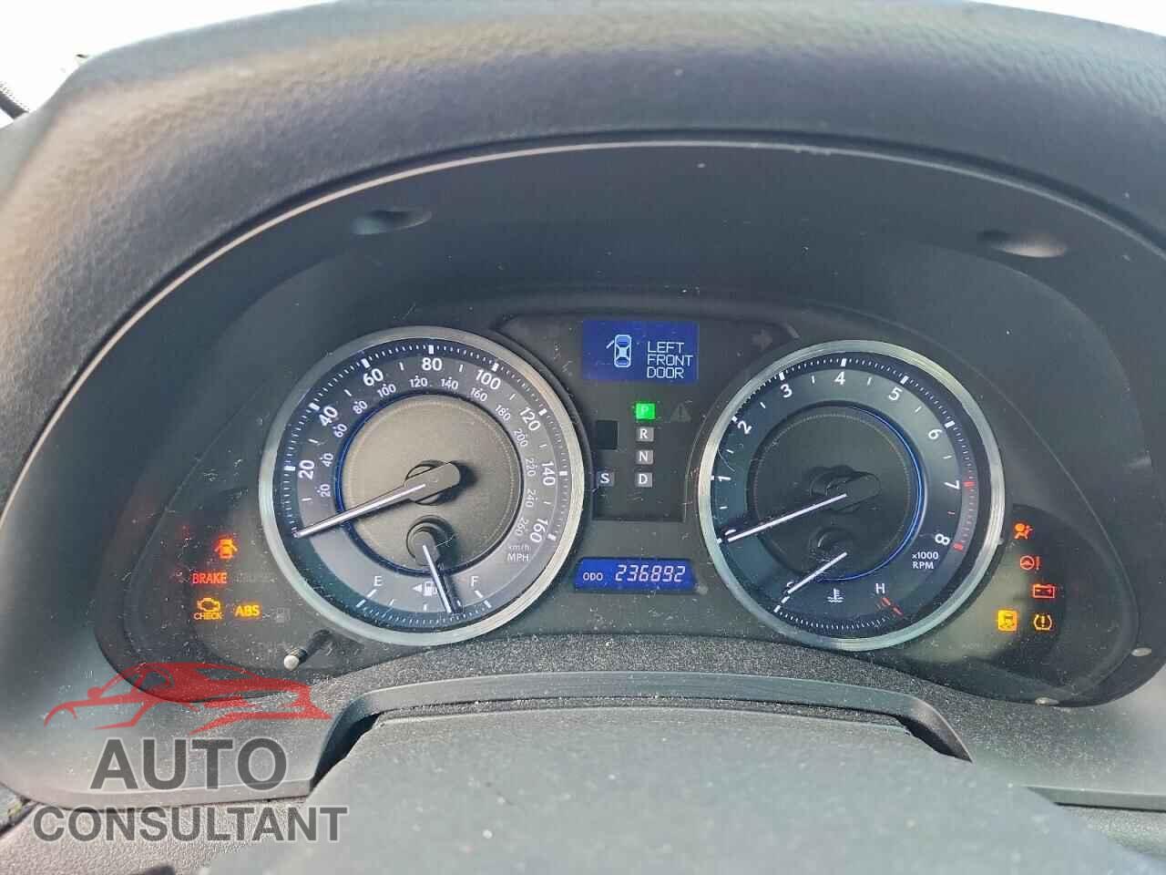 LEXUS IS 2011 - JTHBF5C29B5143325