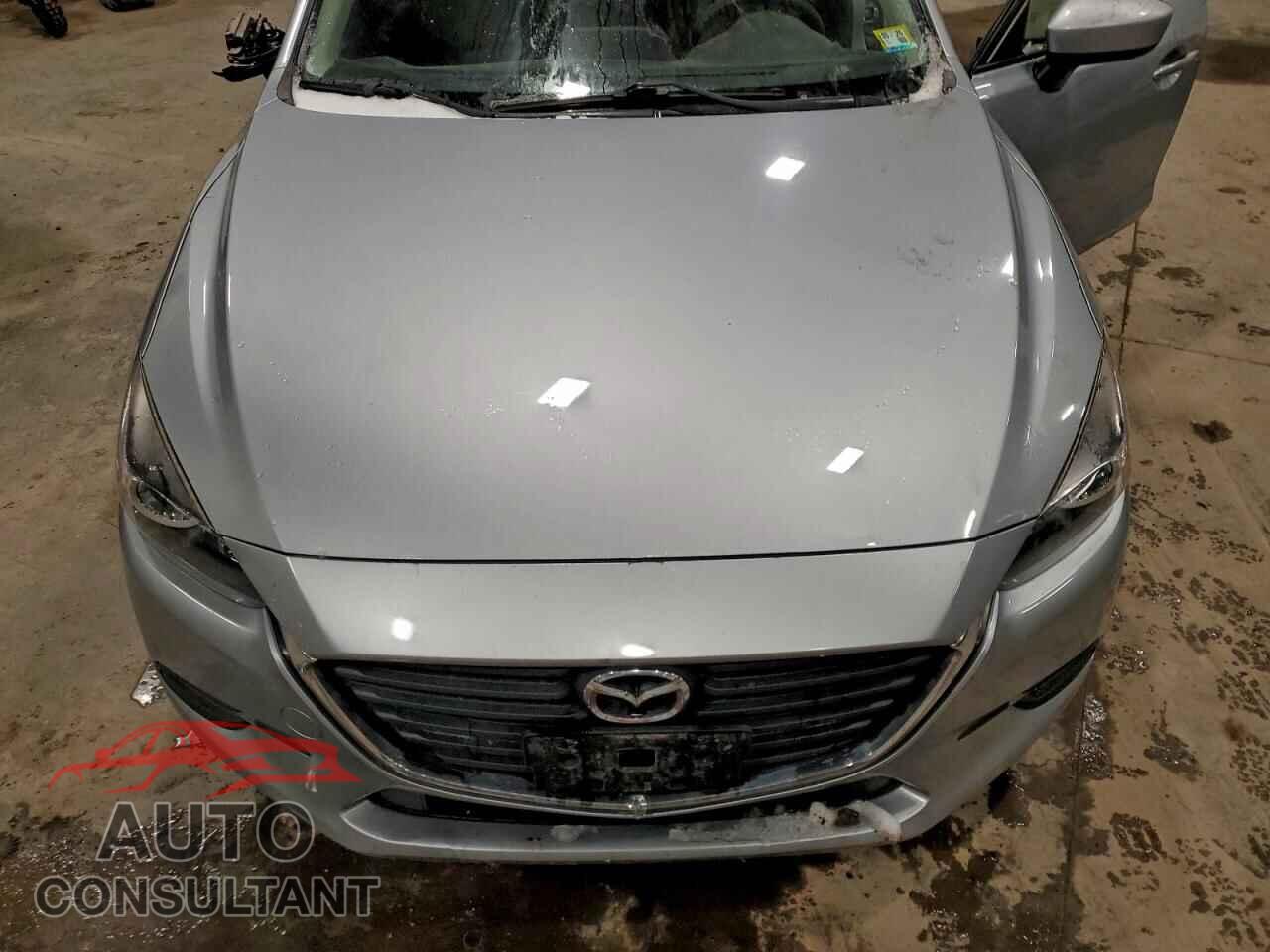 MAZDA 3 2017 - 3MZBN1K77HM104033