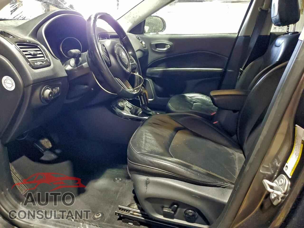 JEEP COMPASS 2021 - 3C4NJDCB4MT599985