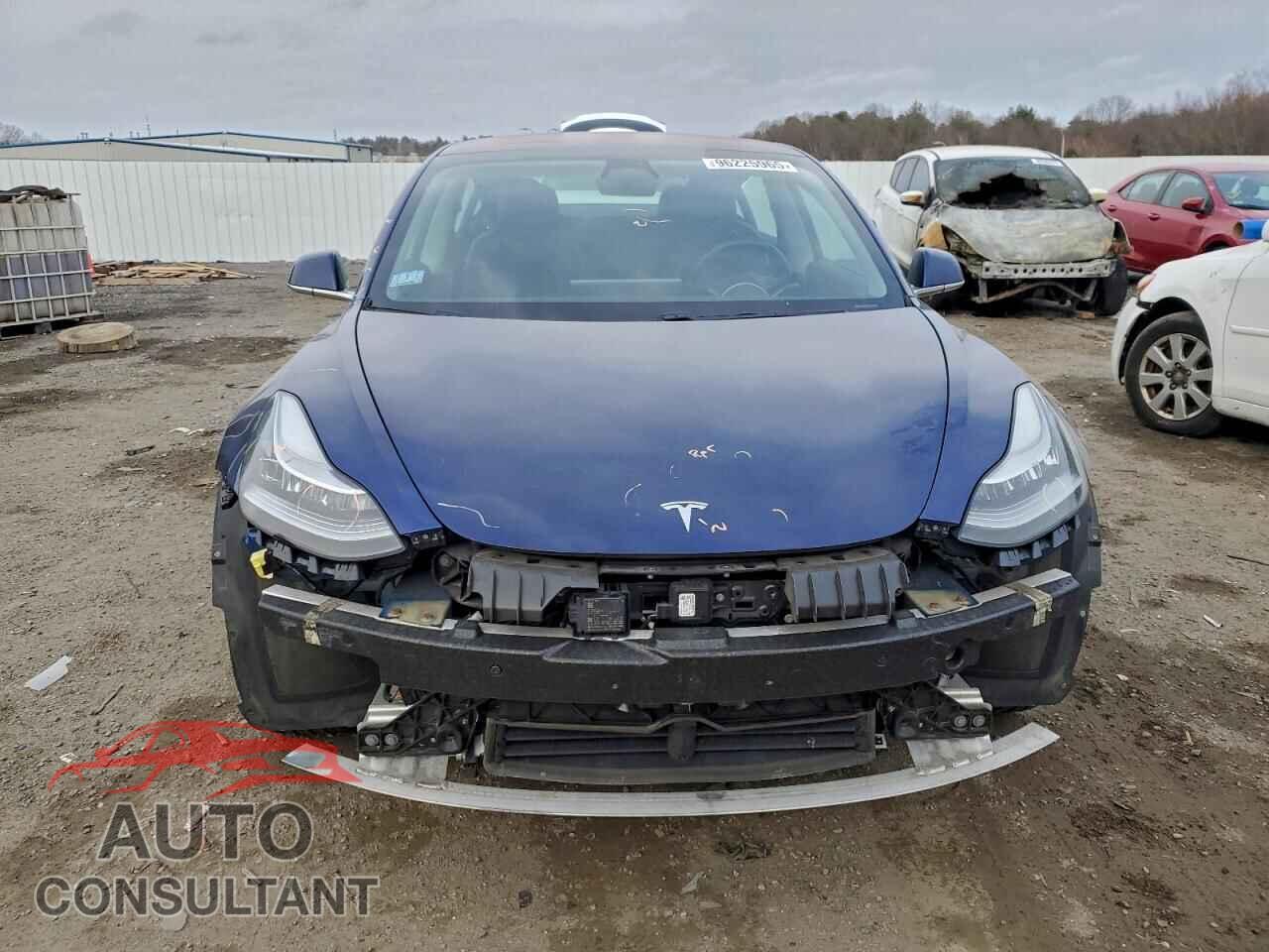 TESLA MODEL 3 2018 - 5YJ3E1EA3JF118021