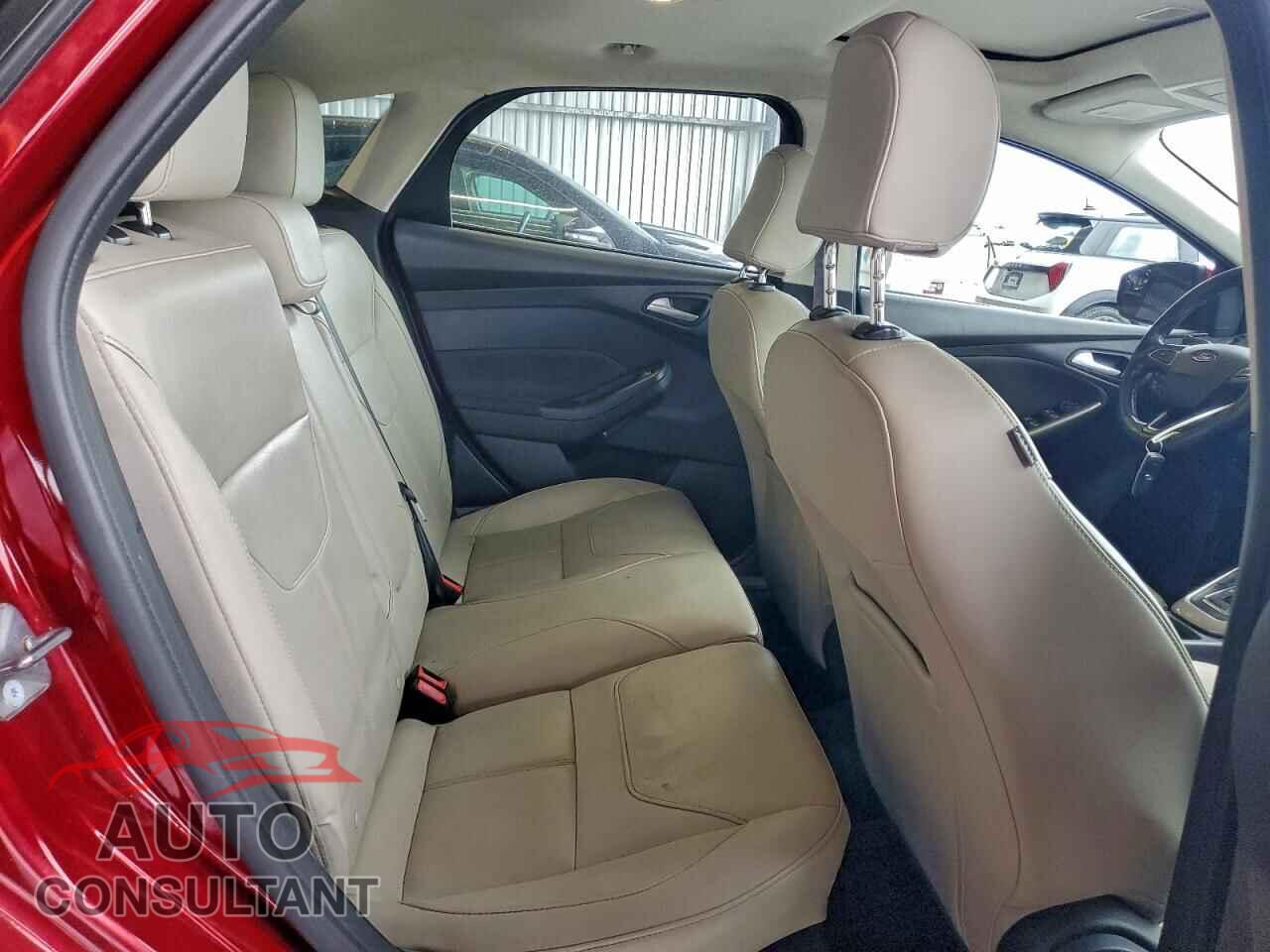 FORD FOCUS 2017 - 1FADP3N25HL280250