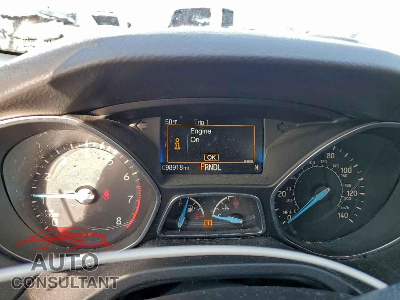 FORD FOCUS 2017 - 1FADP3F26HL237793