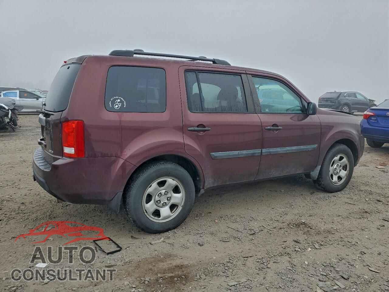 HONDA PILOT 2011 - 5FNYF4H24BB059748