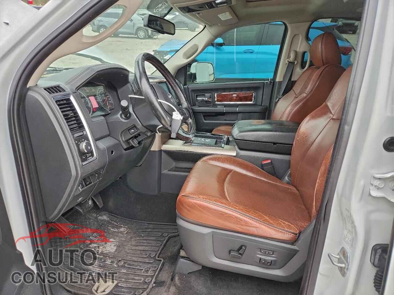 DODGE RAM 1500 2012 - 1C6RD7PT1CS280144