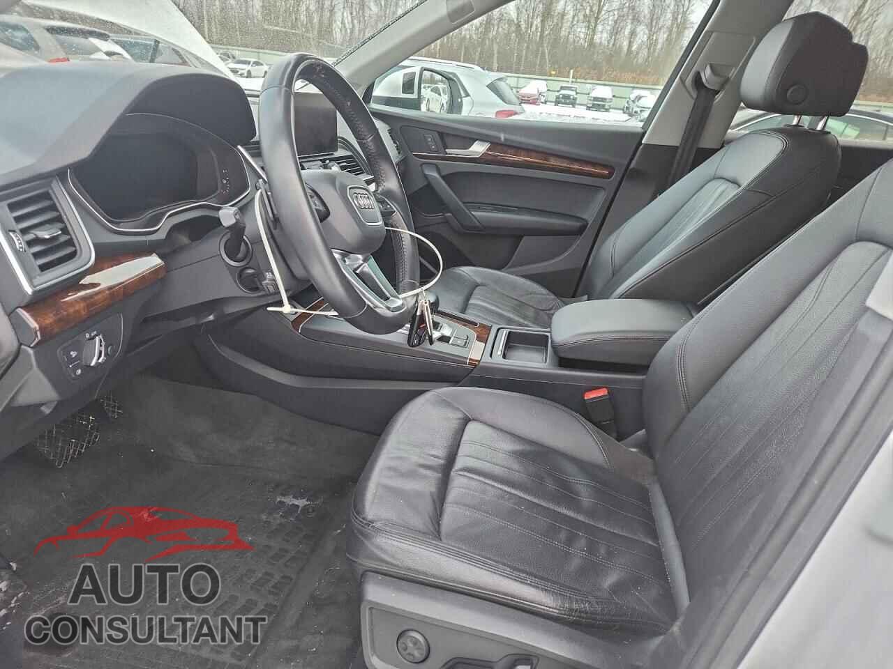 AUDI Q5 2018 - WA1BNAFY2J2069009