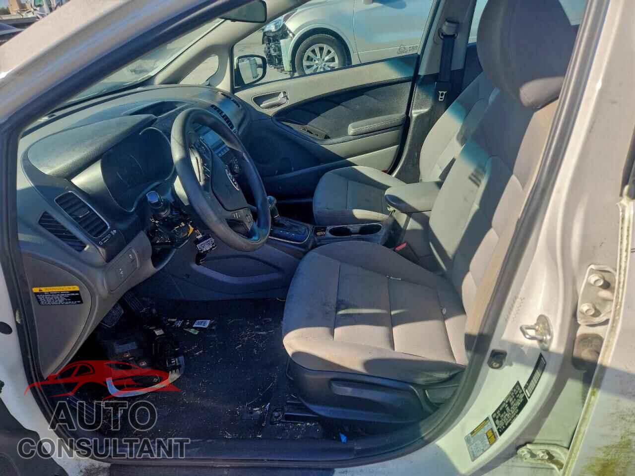 KIA FORTE 2017 - 3KPFK4A71HE067426