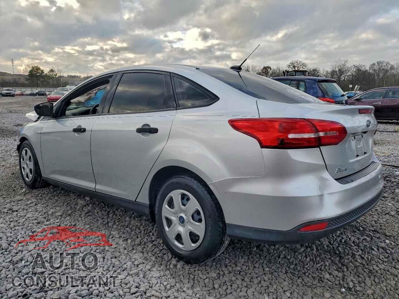 FORD FOCUS 2017 - 1FADP3E21HL244653